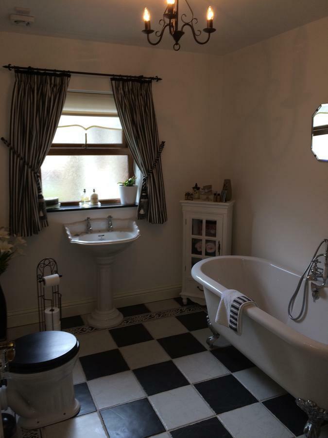 Leitrim Hill Bed And Breakfast Kilkeel Esterno foto