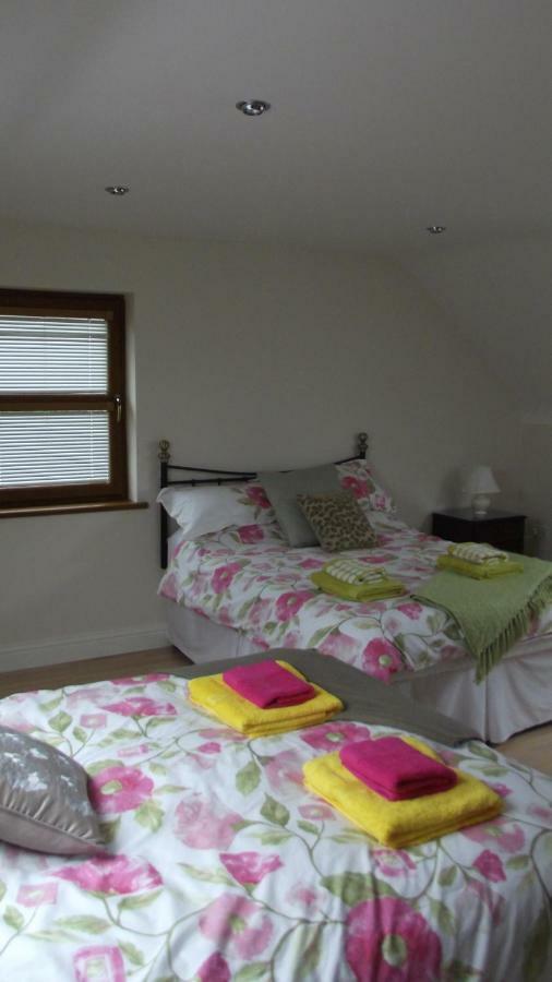 Leitrim Hill Bed And Breakfast Kilkeel Esterno foto